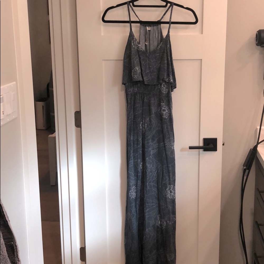 Ruffle maxi